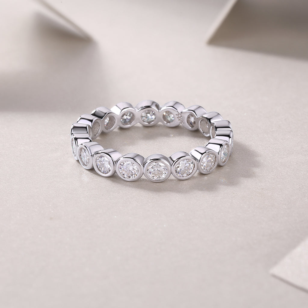 Wedding Ring Set With Top-quality Moissanite Diamond.